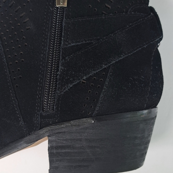 Vince Camuto Black Surde Ankle Booties with Buckle Women's Size 9.5 - Picture 7 of 10